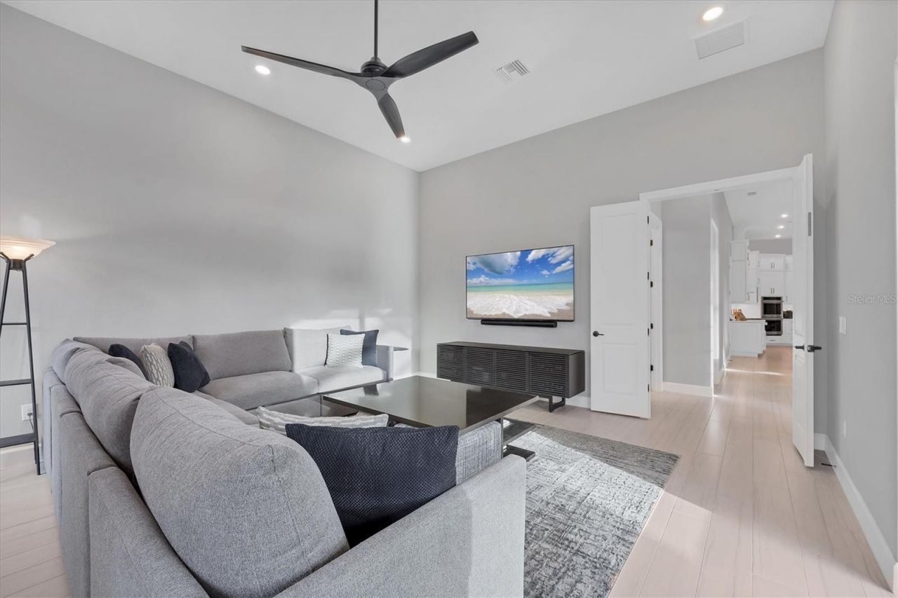 15107 Derna Terrace, Lakewood Ranch, FL 34211 Photo