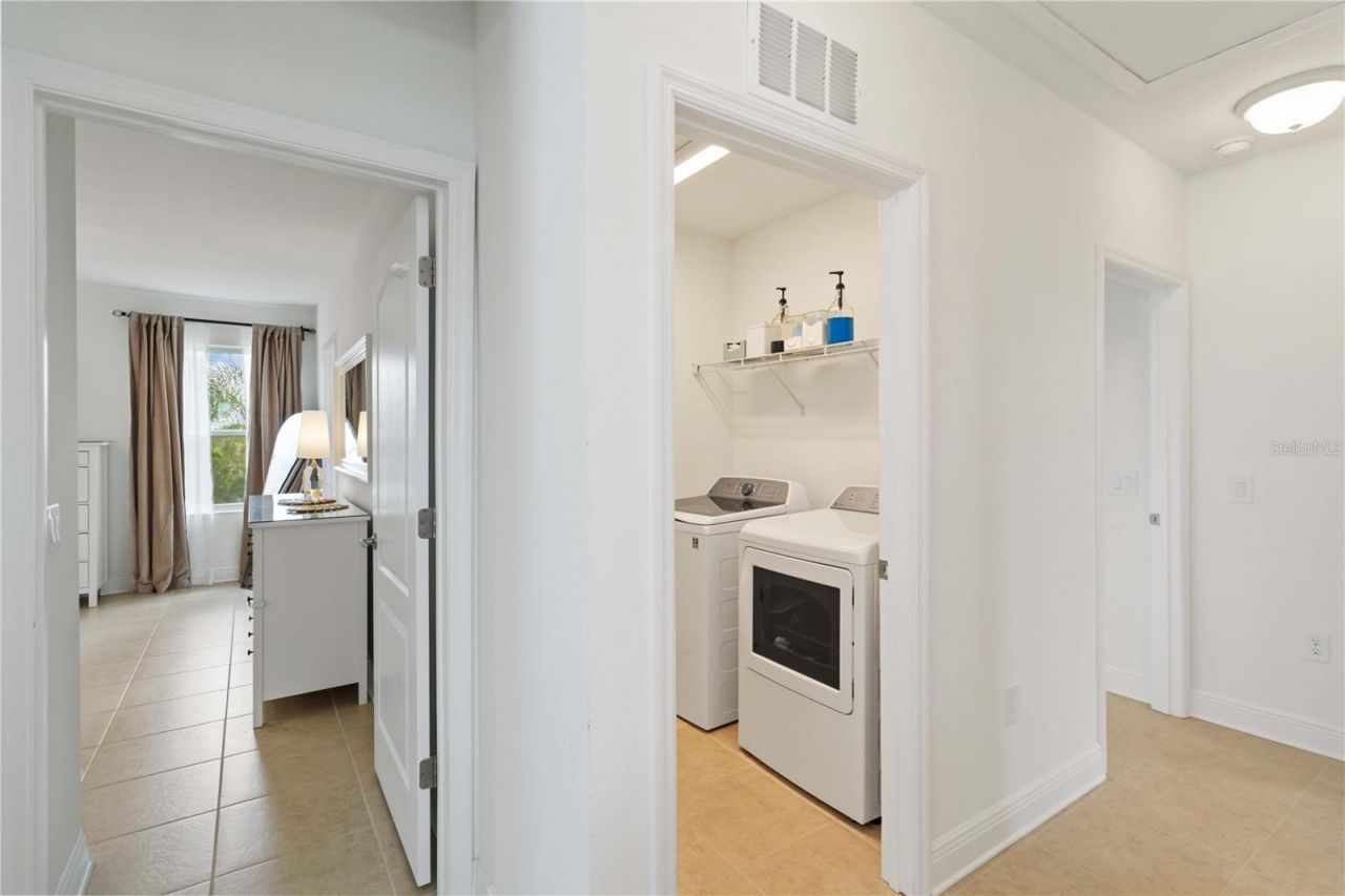 10109 Canaveral Circle, Sarasota, FL 34241 Photo