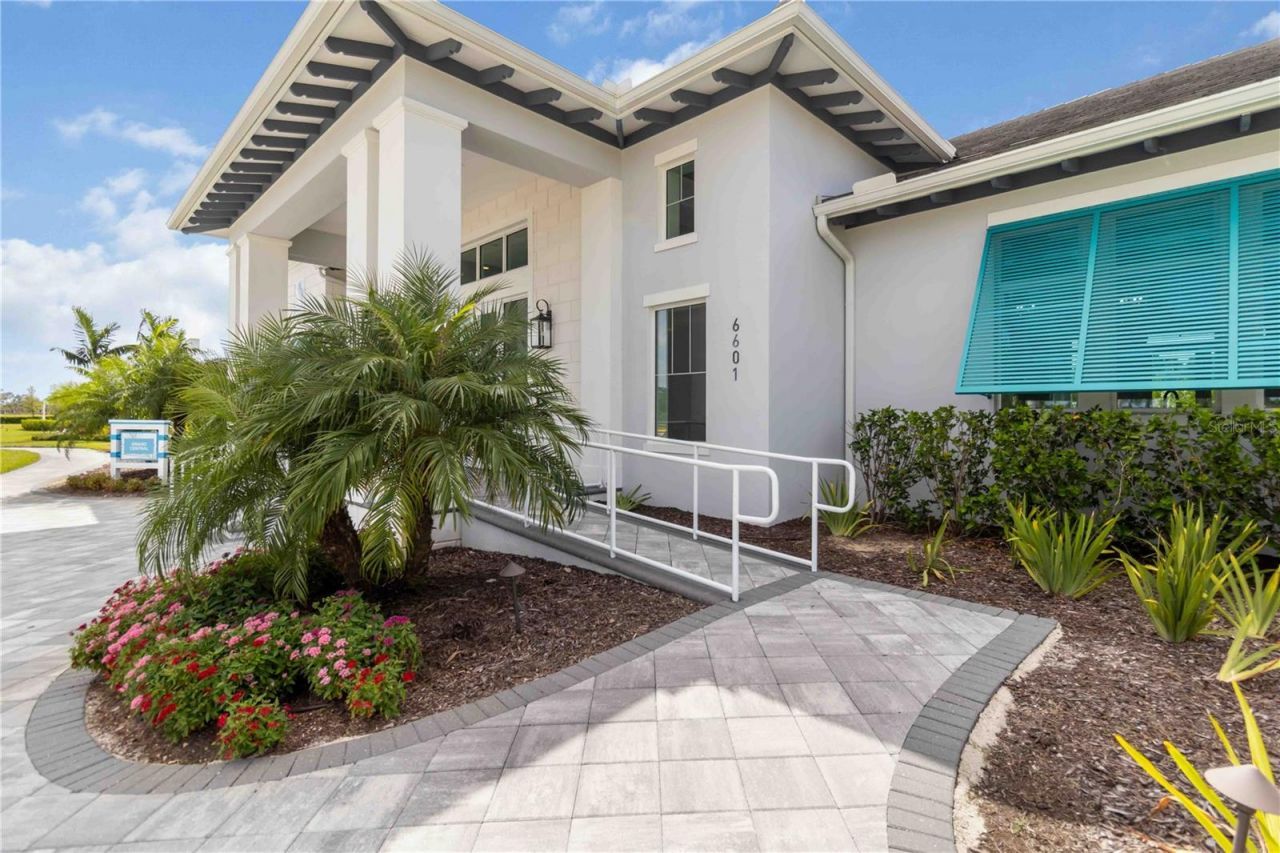 10109 Canaveral Circle, Sarasota, FL 34241 Photo