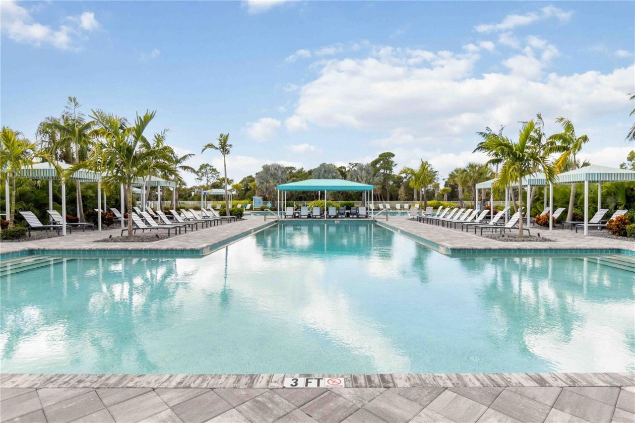 10109 Canaveral Circle, Sarasota, FL 34241 Photo