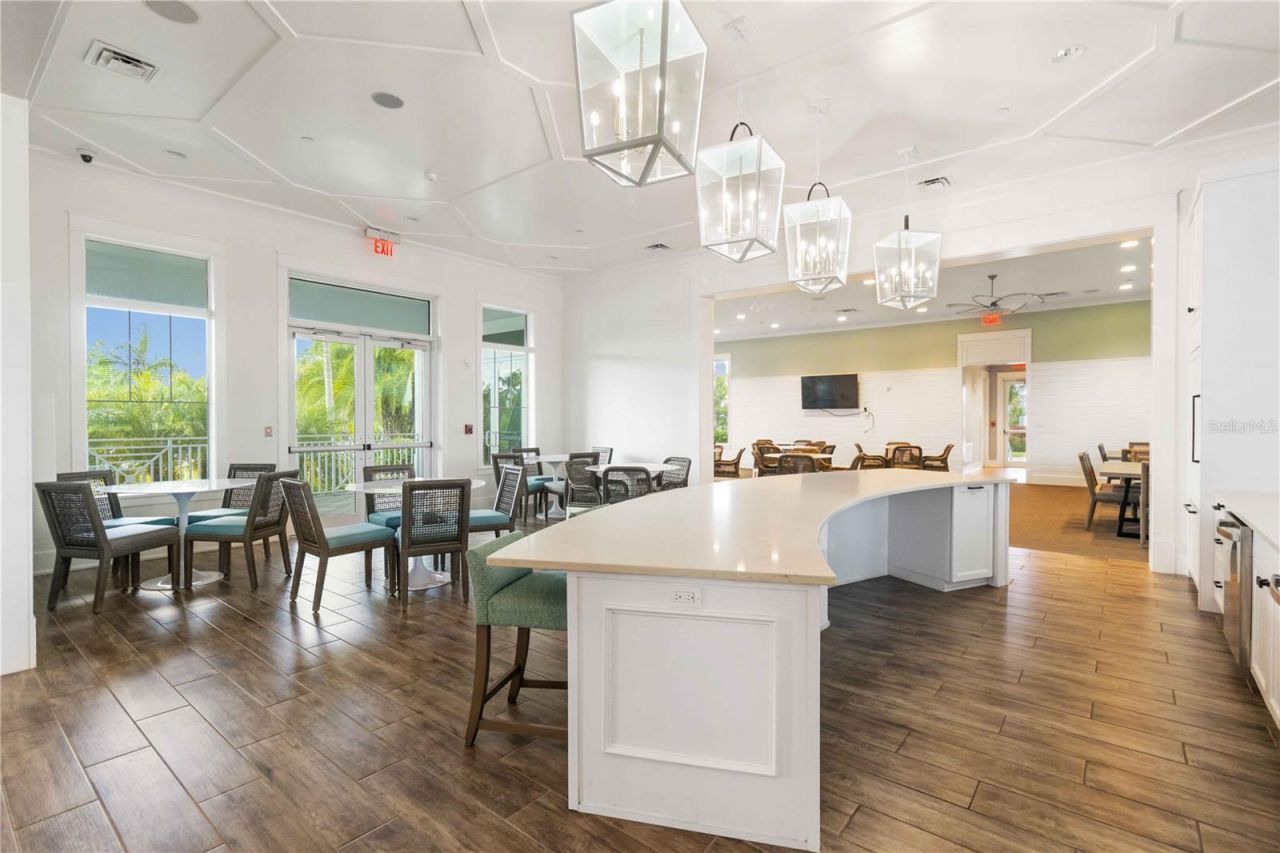 10109 Canaveral Circle, Sarasota, FL 34241 Photo