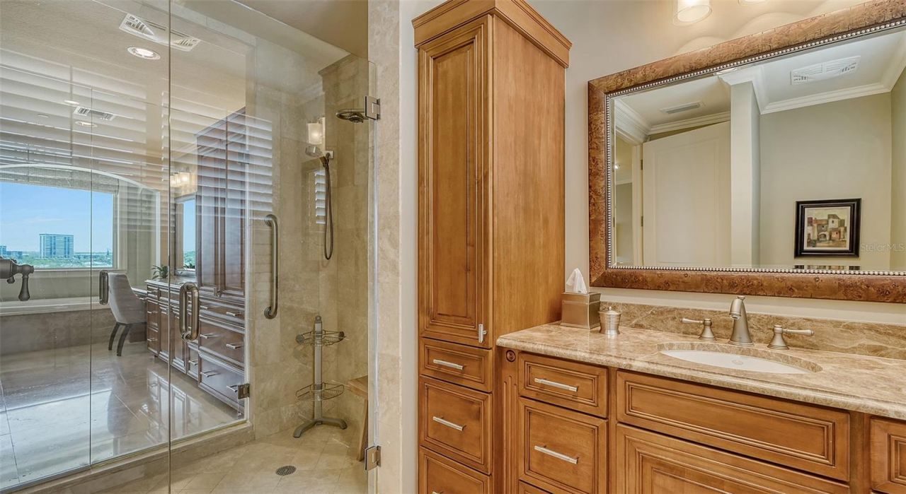 464 Golden Gate Point, Unit 702, Sarasota, FL 34236 Photo