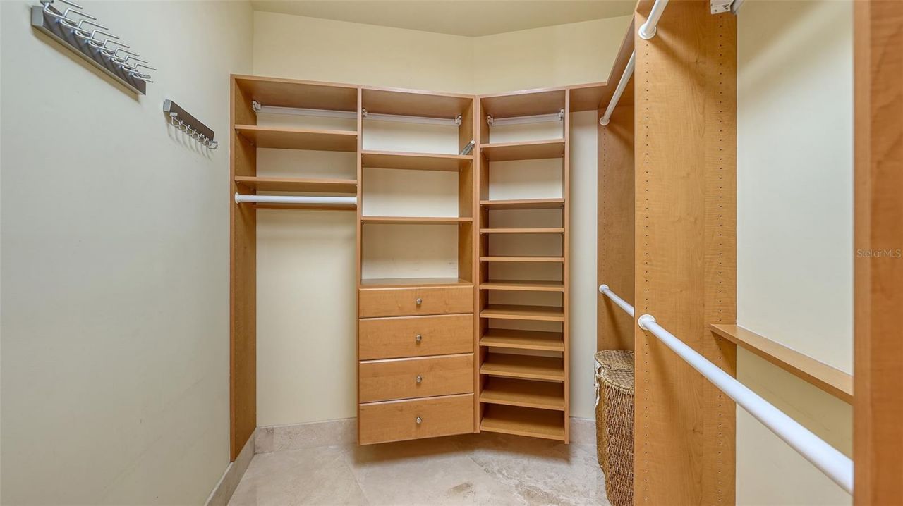 464 Golden Gate Point, Unit 702, Sarasota, FL 34236 Photo