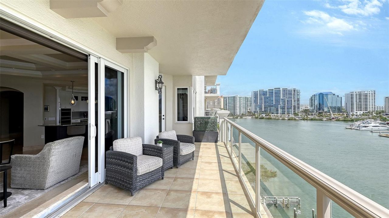 464 Golden Gate Point, Unit 702, Sarasota, FL 34236 Photo