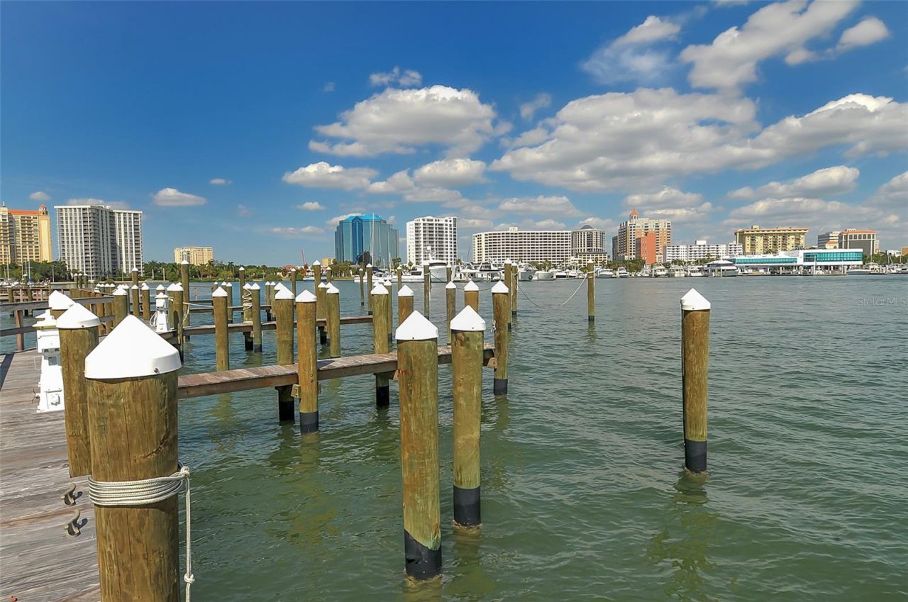 464 Golden Gate Point, Unit 702, Sarasota, FL 34236 Photo