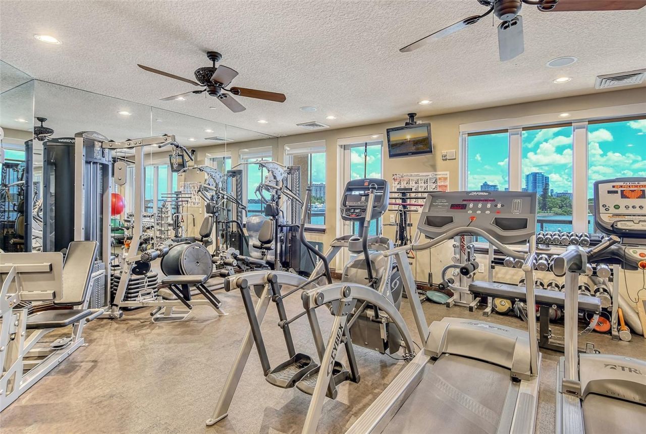 464 Golden Gate Point, Unit 702, Sarasota, FL 34236 Photo