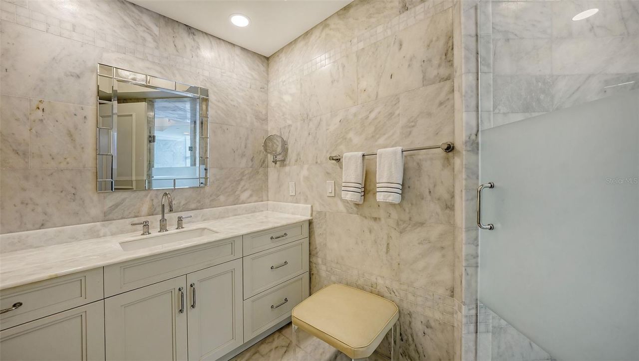 1241 Gulf Of Mexico Drive, Unit 803, Longboat Key, FL 34228 Photo