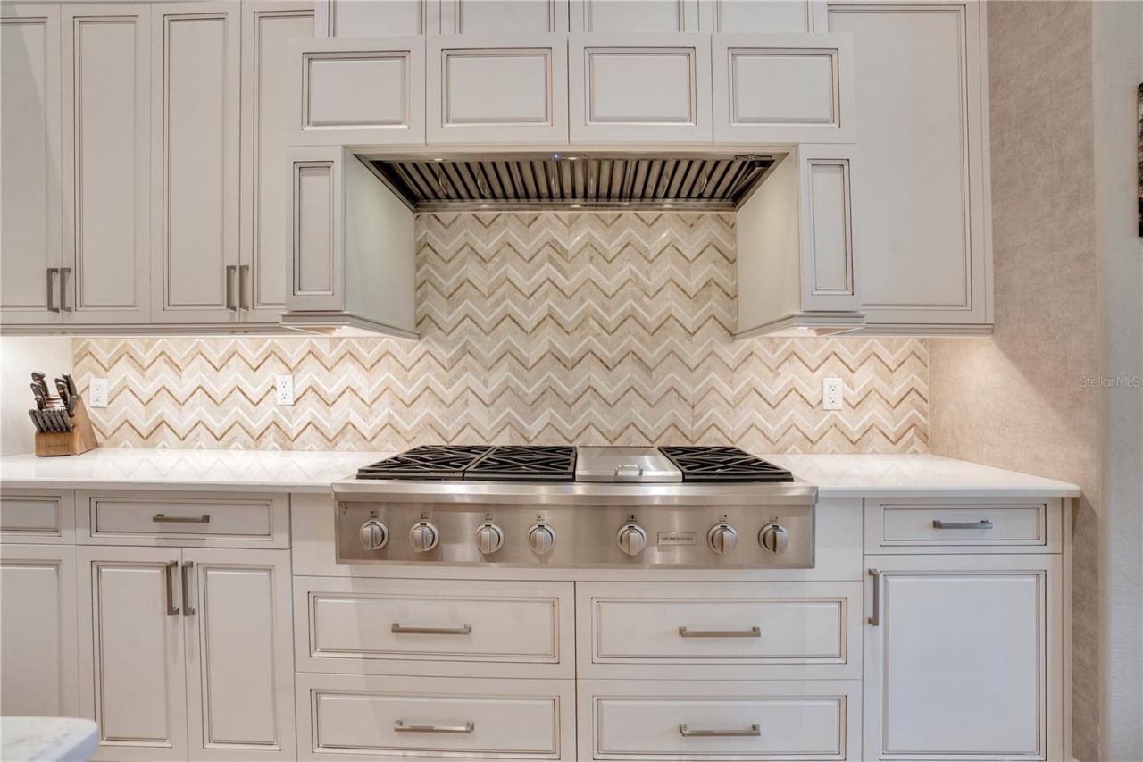 1117 Oxbridge Lane, Ormond Beach, FL 32174 Photo