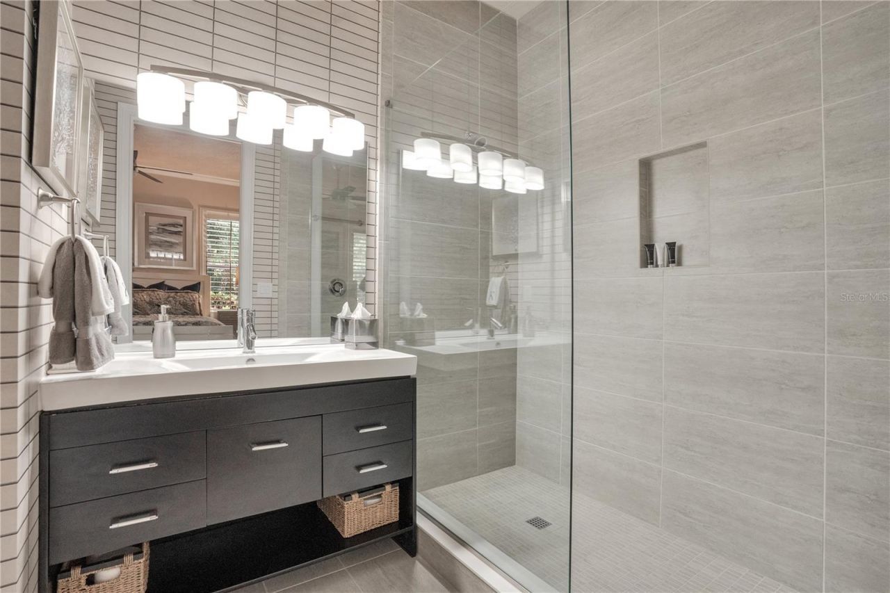 1117 Oxbridge Lane, Ormond Beach, FL 32174 Photo