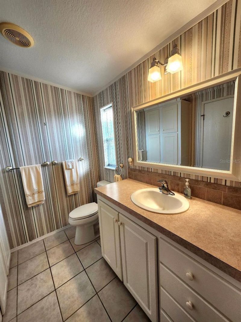 1706 Iowa Avenue, Bradenton, FL 34207 Photo