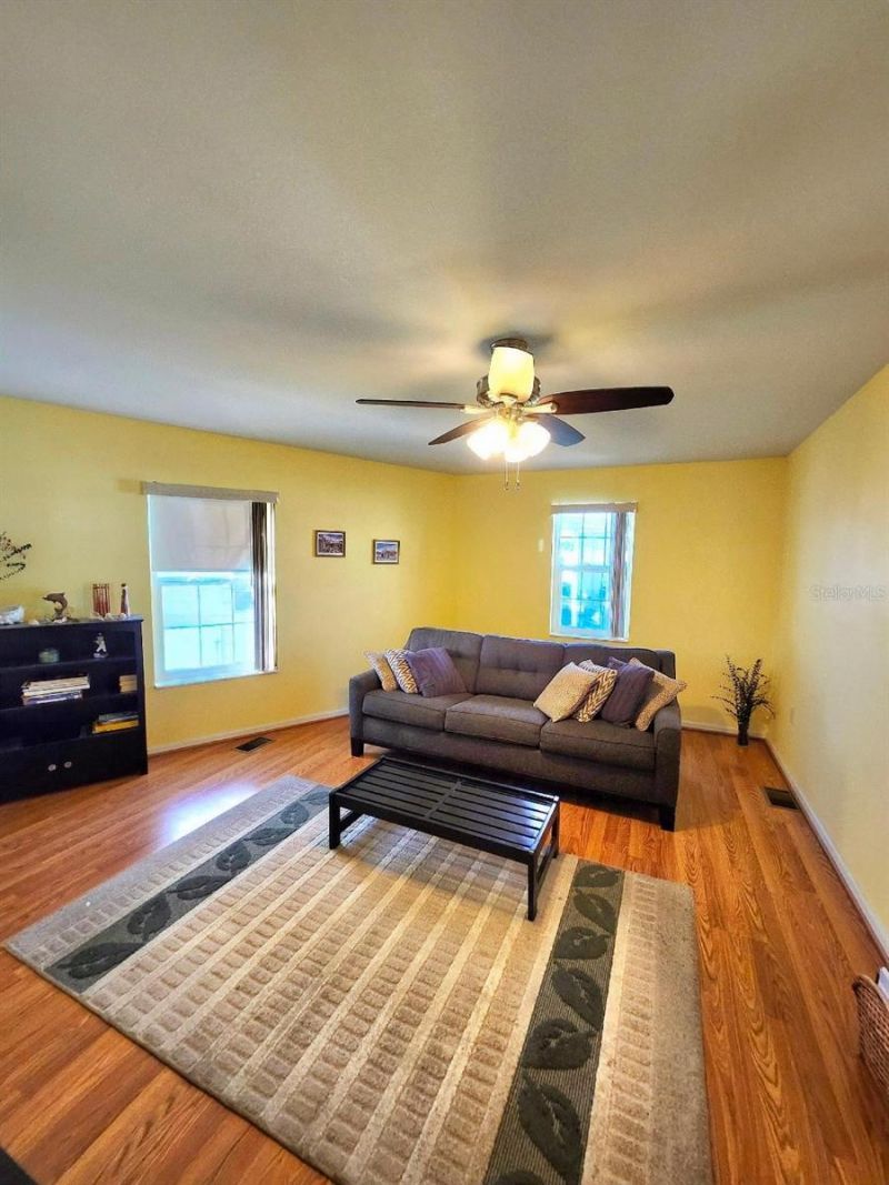 1706 Iowa Avenue, Bradenton, FL 34207 Photo