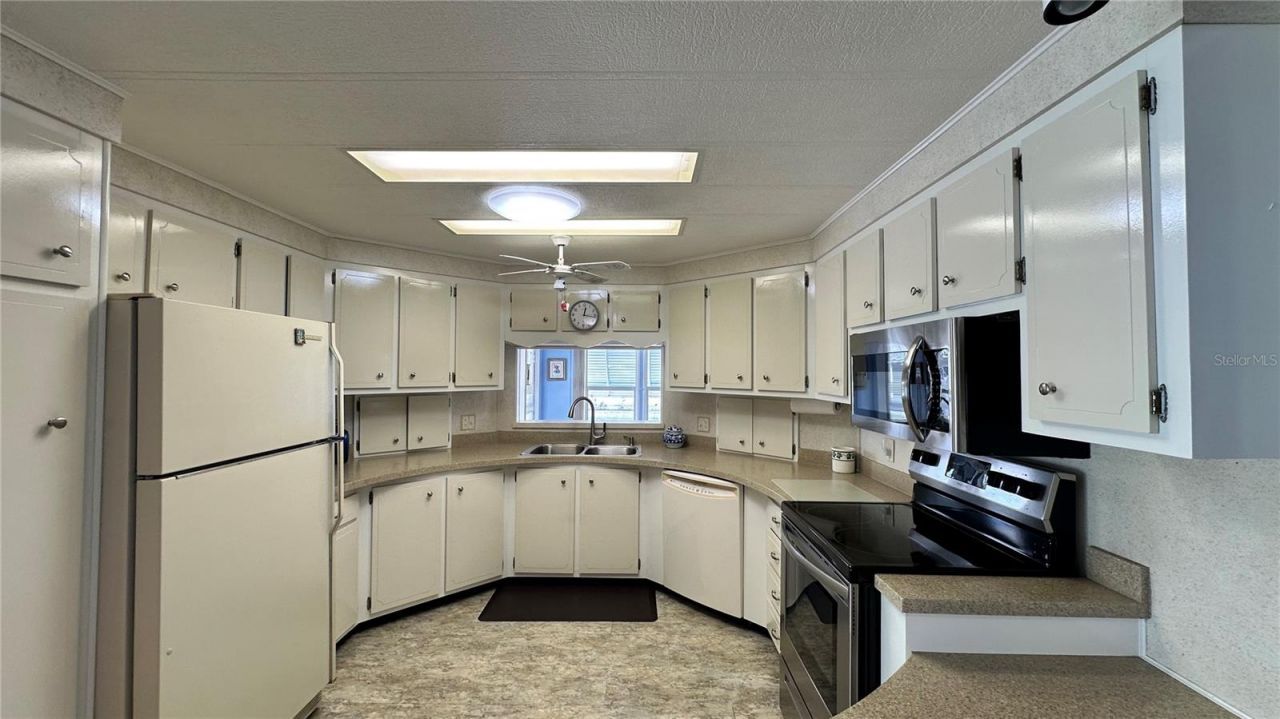 5619 Bayshore Road, Unit 163, Palmetto, FL 34221 Photo