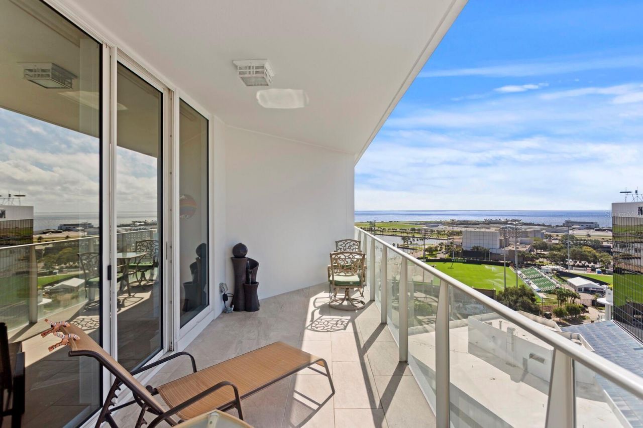 175 1st Street S, Unit 1603, Saint Petersburg, FL 33701 Photo