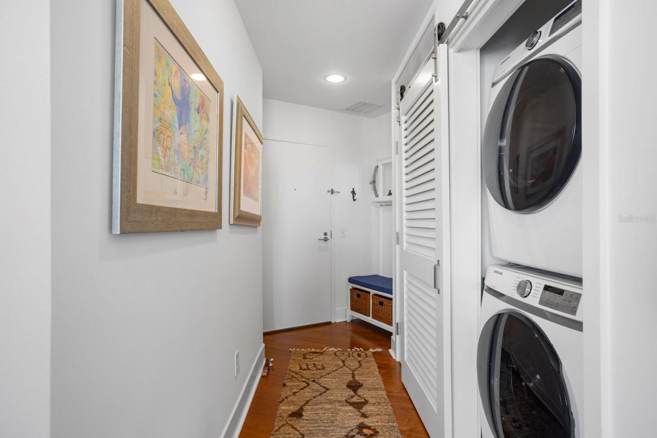 175 1st Street S, Unit 1603, Saint Petersburg, FL 33701 Photo