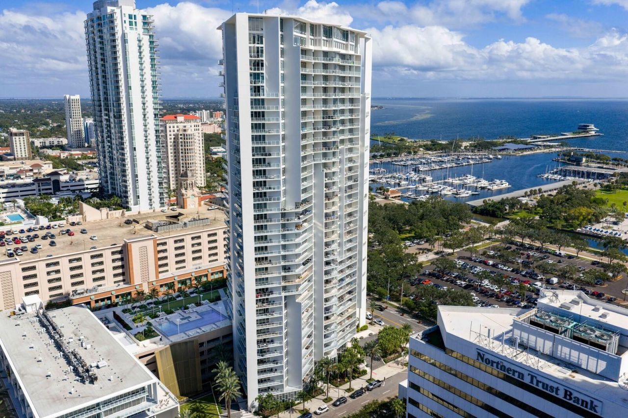 175 1st Street S, Unit 1603, Saint Petersburg, FL 33701 Photo