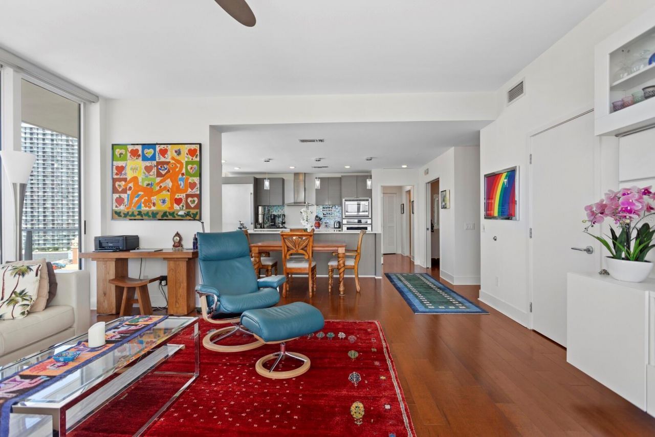 175 1st Street S, Unit 1603, Saint Petersburg, FL 33701 Photo