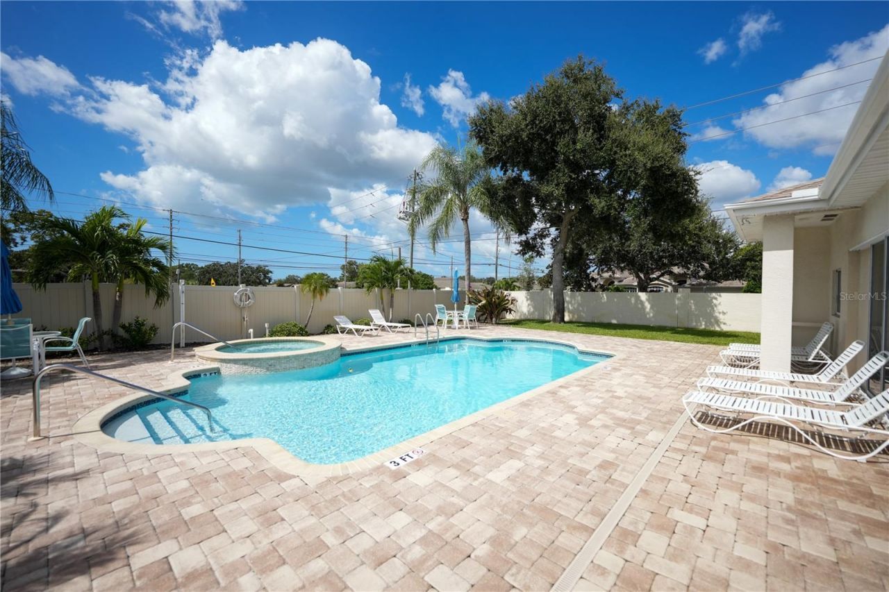 2784 Alexander Drive, Clearwater, FL 33763 Photo