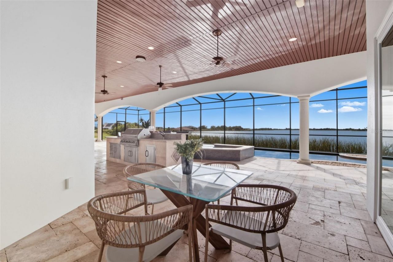 3215 Gulf City Road, Ruskin, FL 33570 Photo