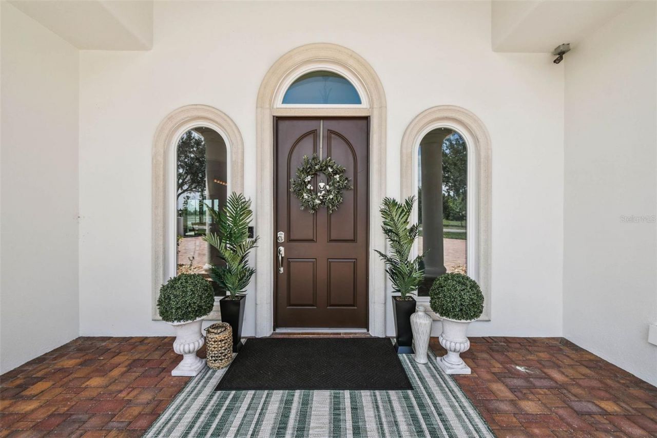 3215 Gulf City Road, Ruskin, FL 33570 Photo