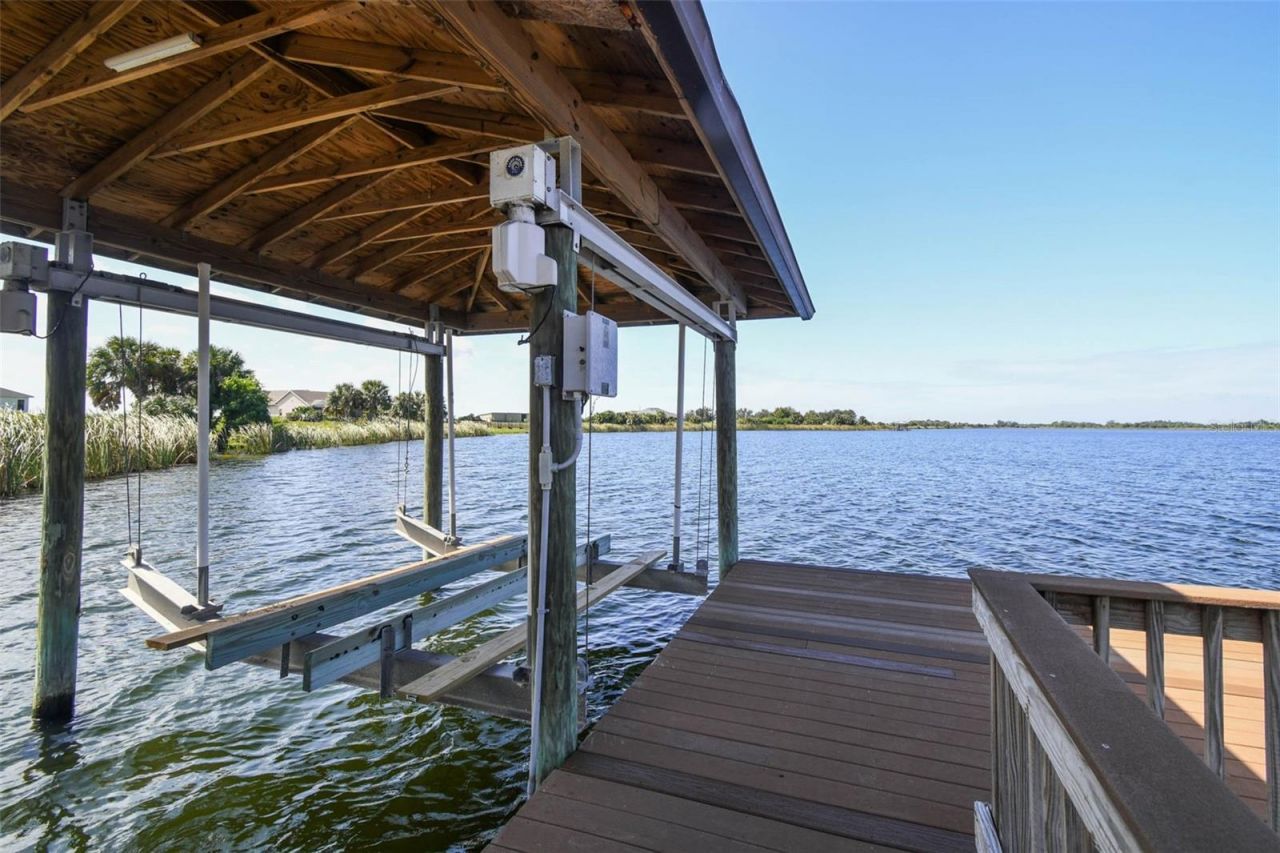 3215 Gulf City Road, Ruskin, FL 33570 Photo