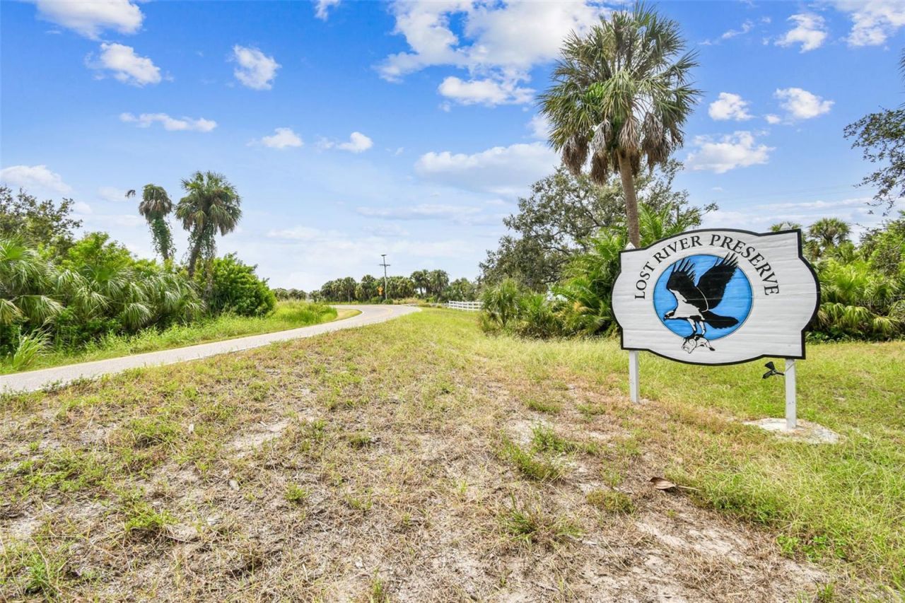 3215 Gulf City Road, Ruskin, FL 33570 Photo