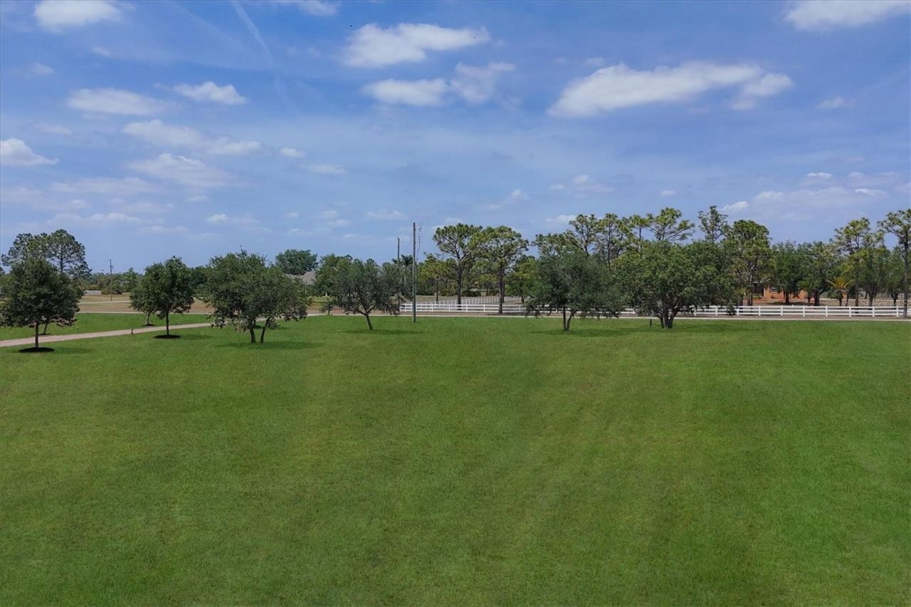 20706 79th Avenue E, Bradenton, FL 34202 Photo