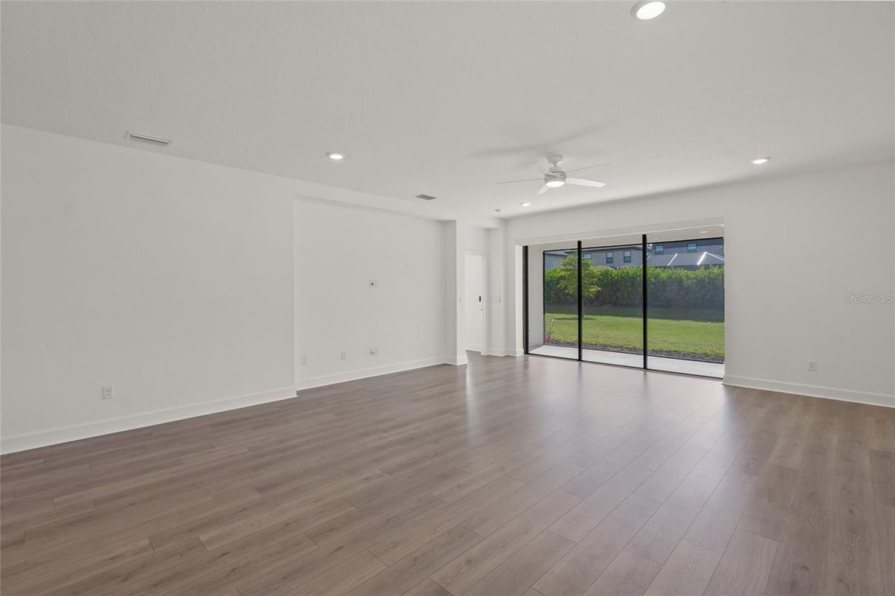 16308 Mount Holly Drive, Bradenton, FL 34211 Photo