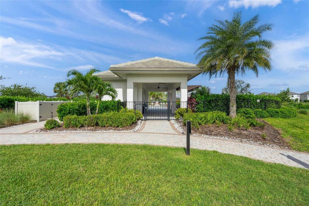 16308 Mount Holly Drive, Bradenton, FL 34211 Photo