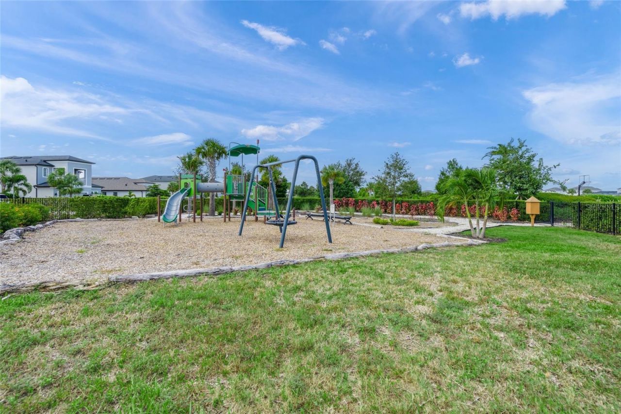 16308 Mount Holly Drive, Bradenton, FL 34211 Photo