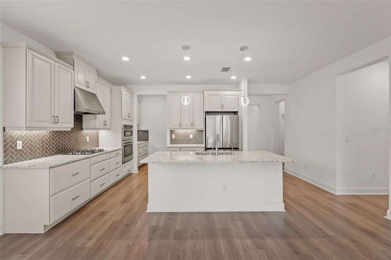 16308 Mount Holly Drive, Bradenton, FL 34211 Photo