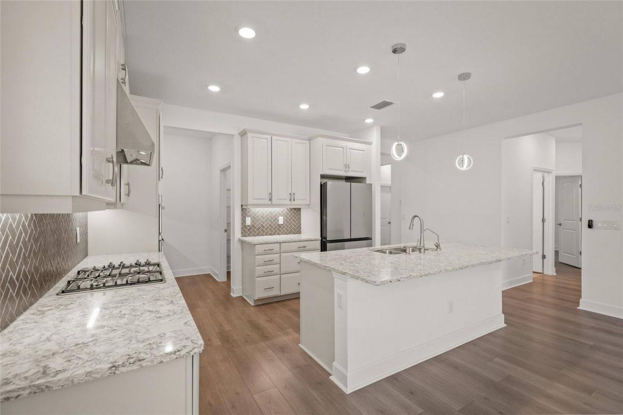 16308 Mount Holly Drive, Bradenton, FL 34211 Photo