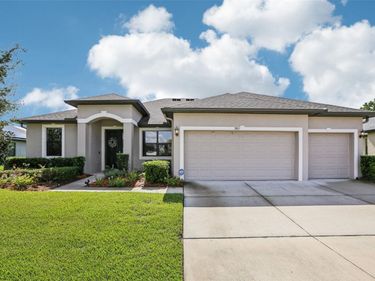 3915 SALIDA DELSOL DRIVE, SUN CITY CENTER, FL 33573