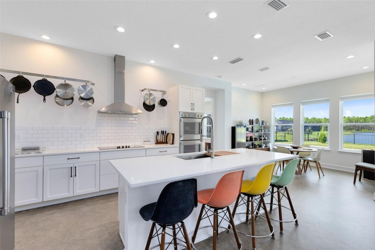 513 Mosaic Boulevard, Daytona Beach, FL 32124 Photo