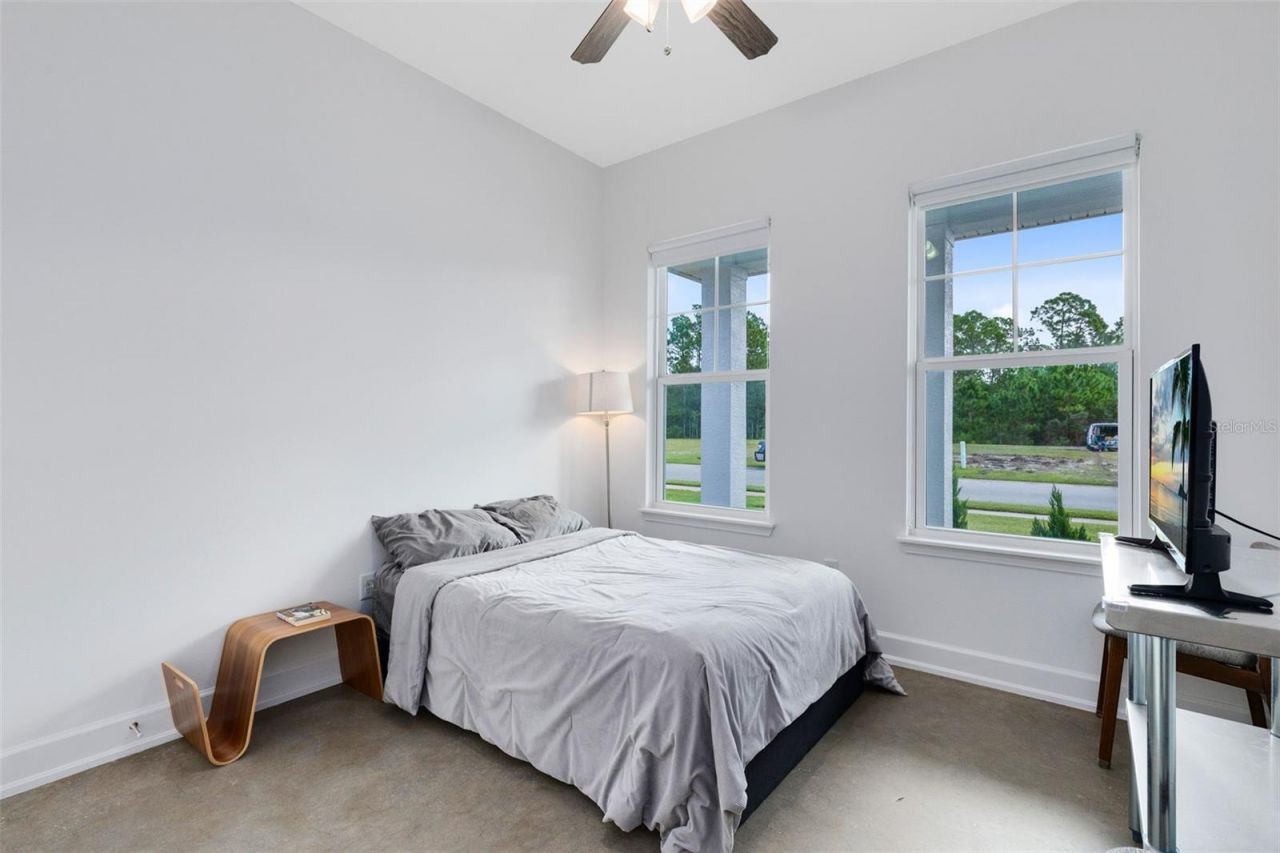 513 Mosaic Boulevard, Daytona Beach, FL 32124 Photo