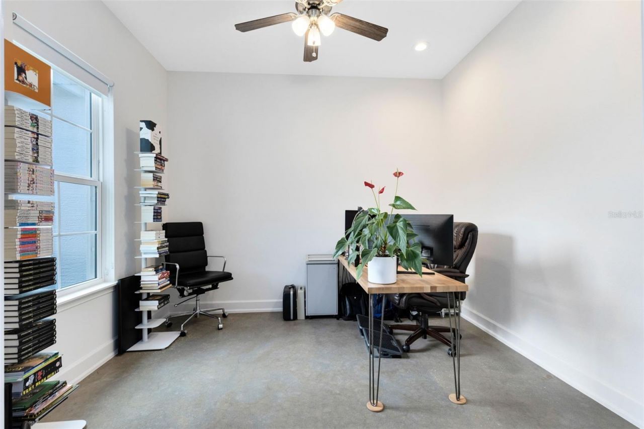 513 Mosaic Boulevard, Daytona Beach, FL 32124 Photo