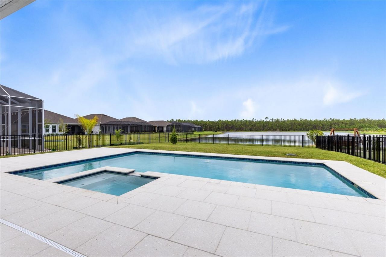 513 Mosaic Boulevard, Daytona Beach, FL 32124 Photo