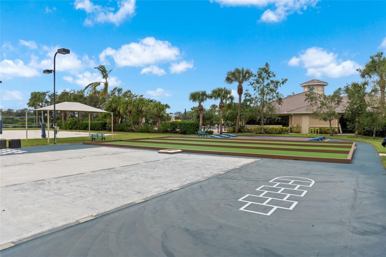 8746 Stone Harbour Loop, Bradenton, FL 34212 Photo