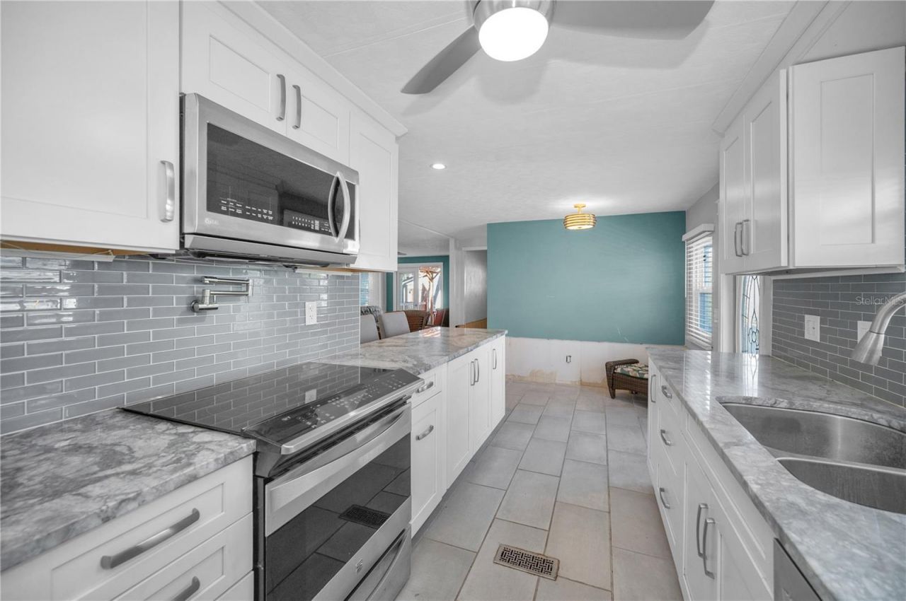 4288 86th Way N, Unit 20, Saint Petersburg, FL 33709 Photo