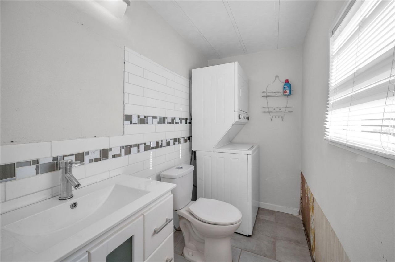 4288 86th Way N, Unit 20, Saint Petersburg, FL 33709 Photo