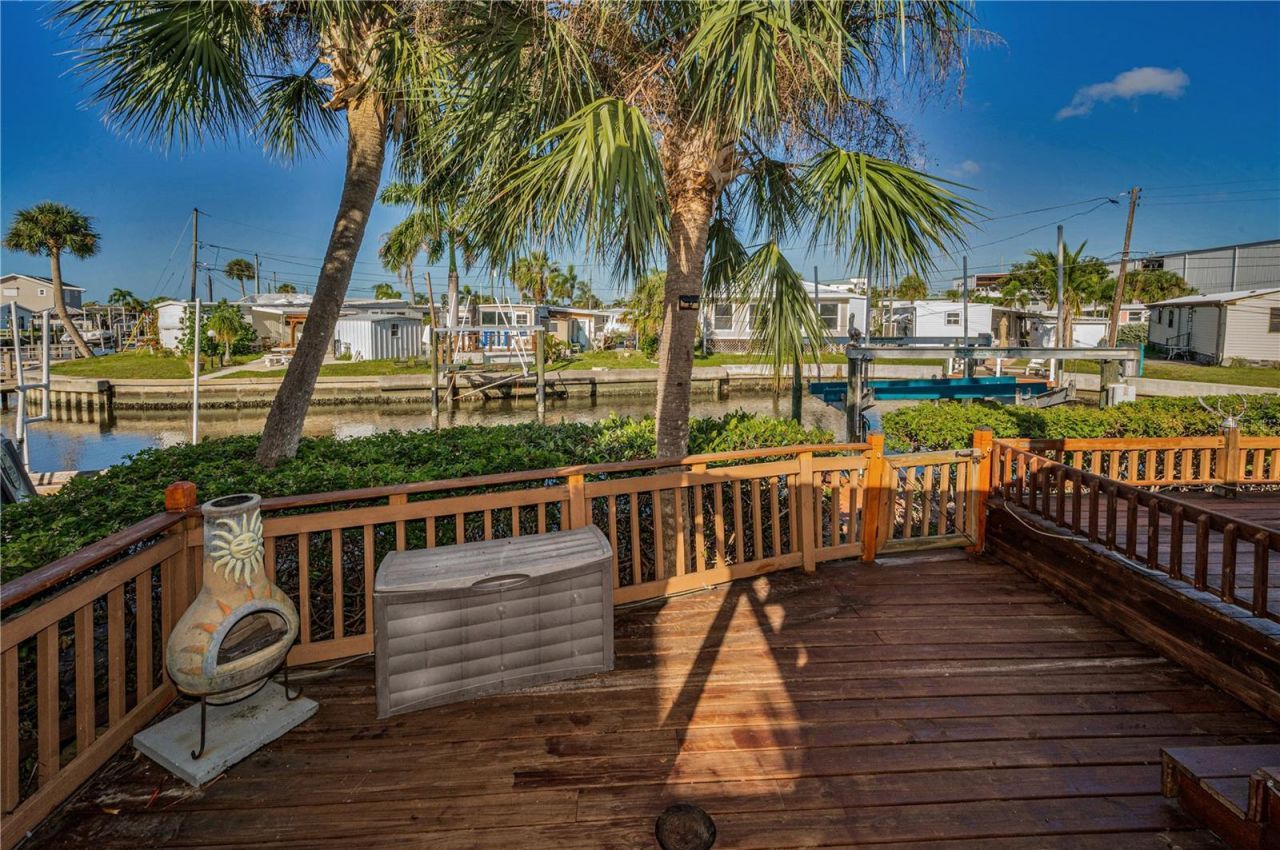 4288 86th Way N, Unit 20, Saint Petersburg, FL 33709 Photo