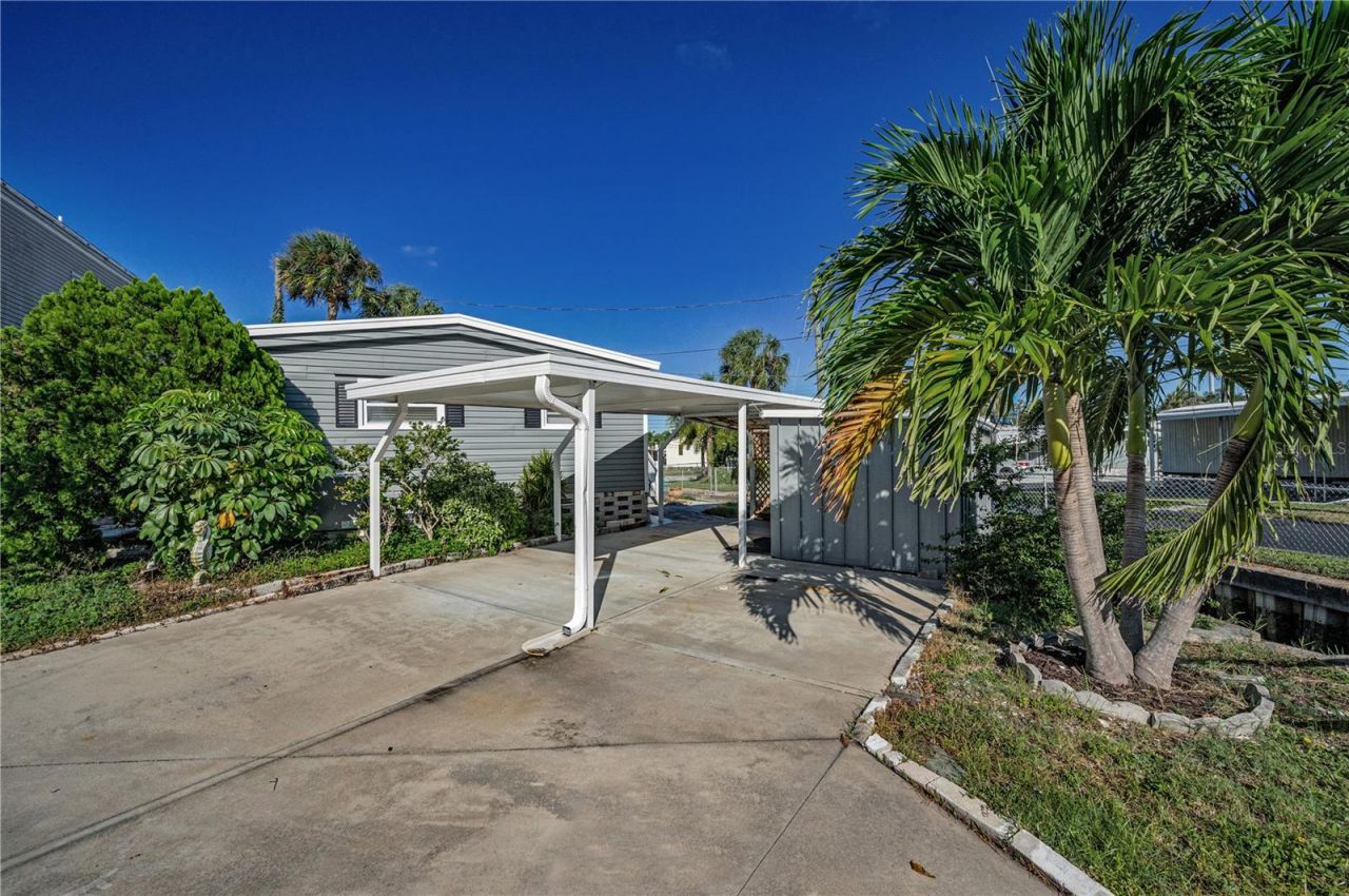 4288 86th Way N, Unit 20, Saint Petersburg, FL 33709 Photo
