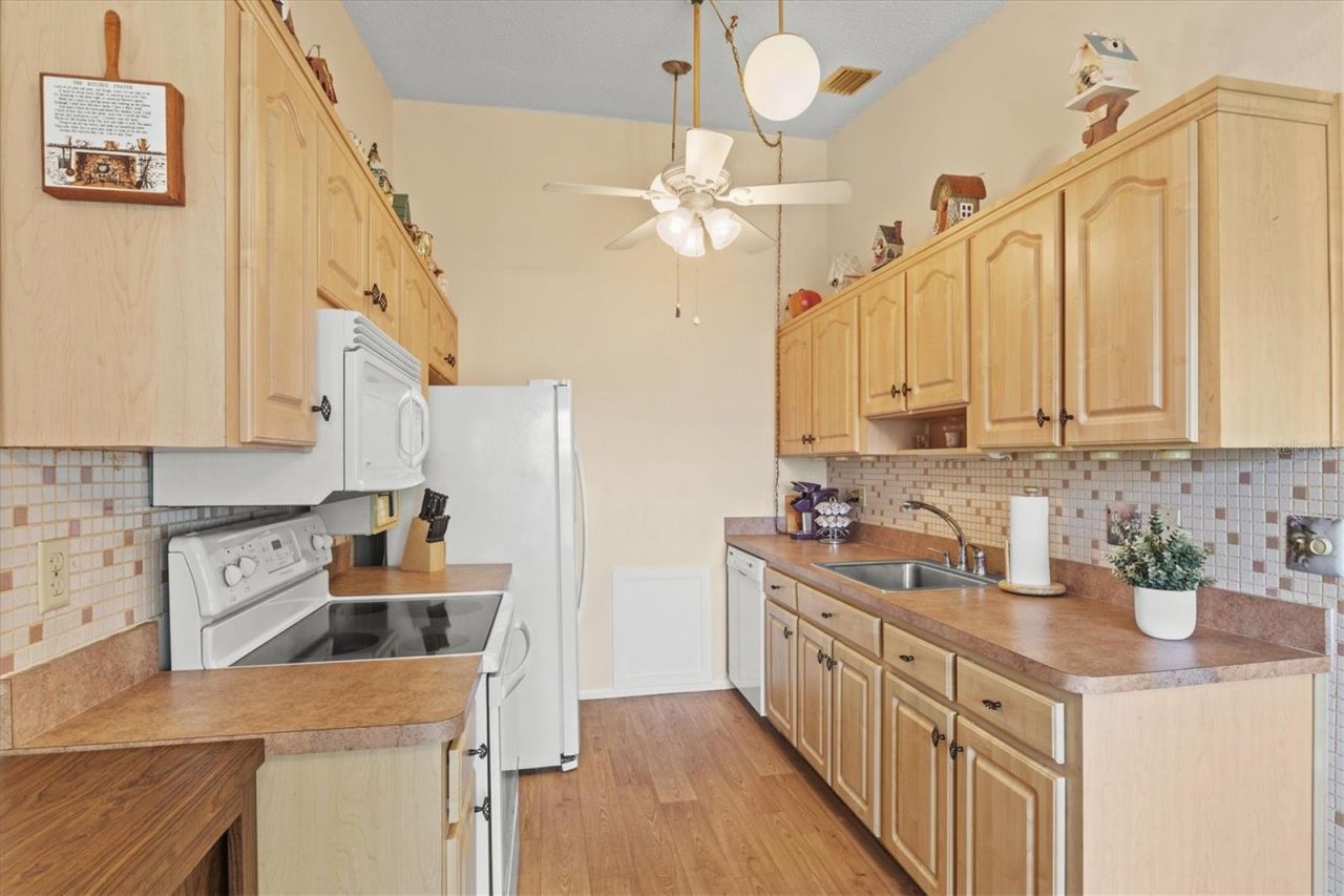 3701 39th Street W, Bradenton, FL 34205 Photo