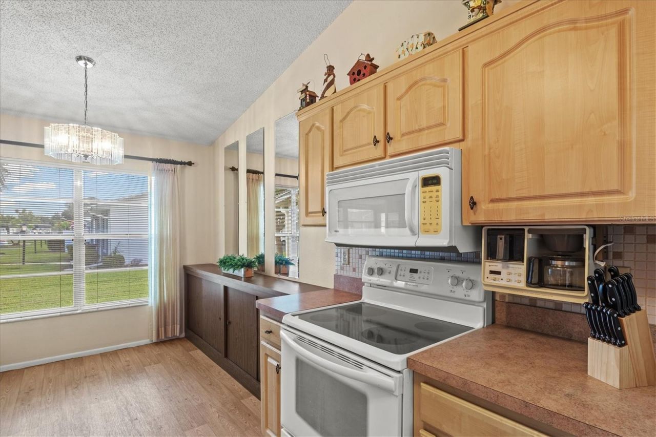 3701 39th Street W, Bradenton, FL 34205 Photo
