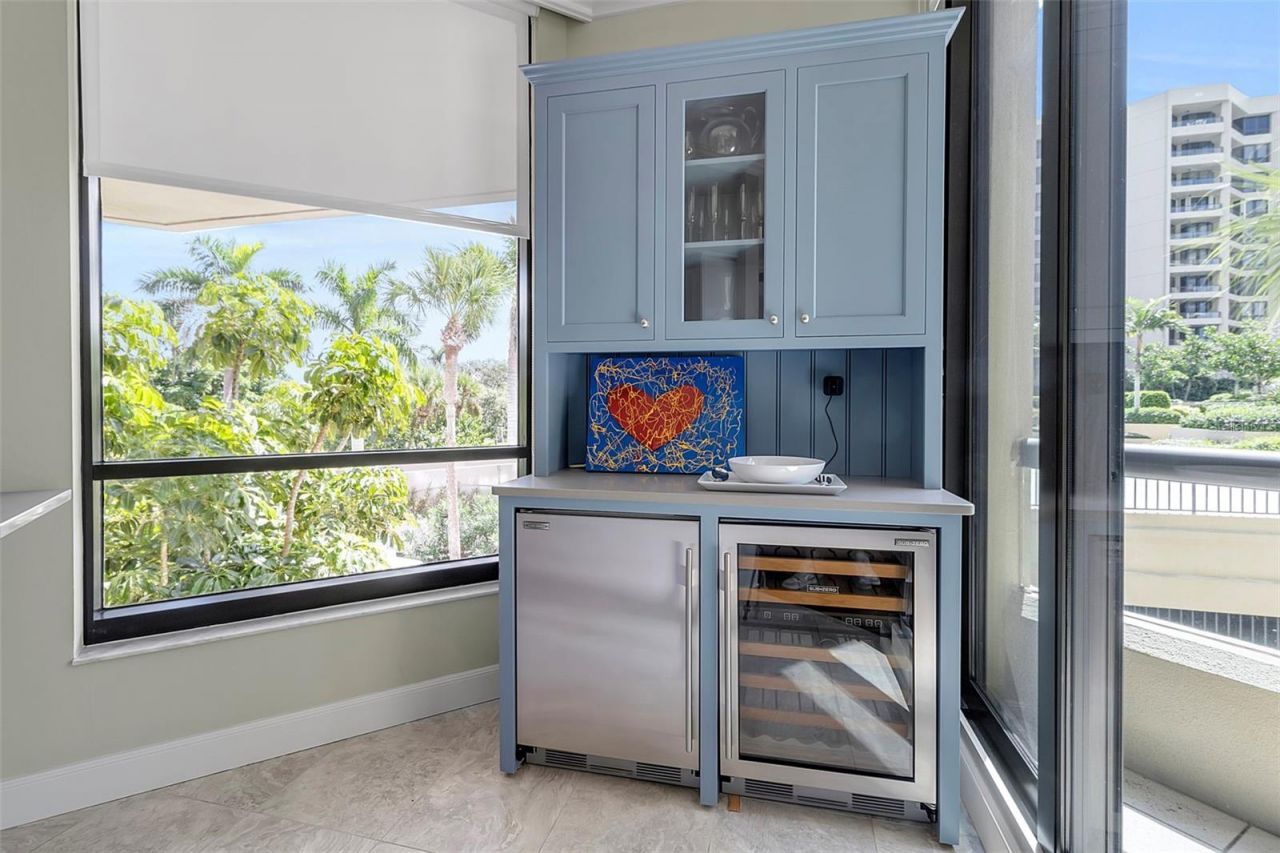 1241 Gulf Of Mexico Drive, Unit 109, Longboat Key, FL 34228 Photo