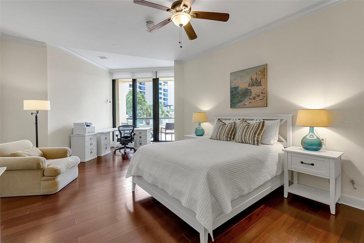 1241 Gulf Of Mexico Drive, Unit 109, Longboat Key, FL 34228 Photo