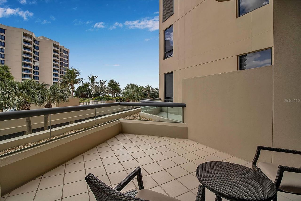 1241 Gulf Of Mexico Drive, Unit 109, Longboat Key, FL 34228 Photo