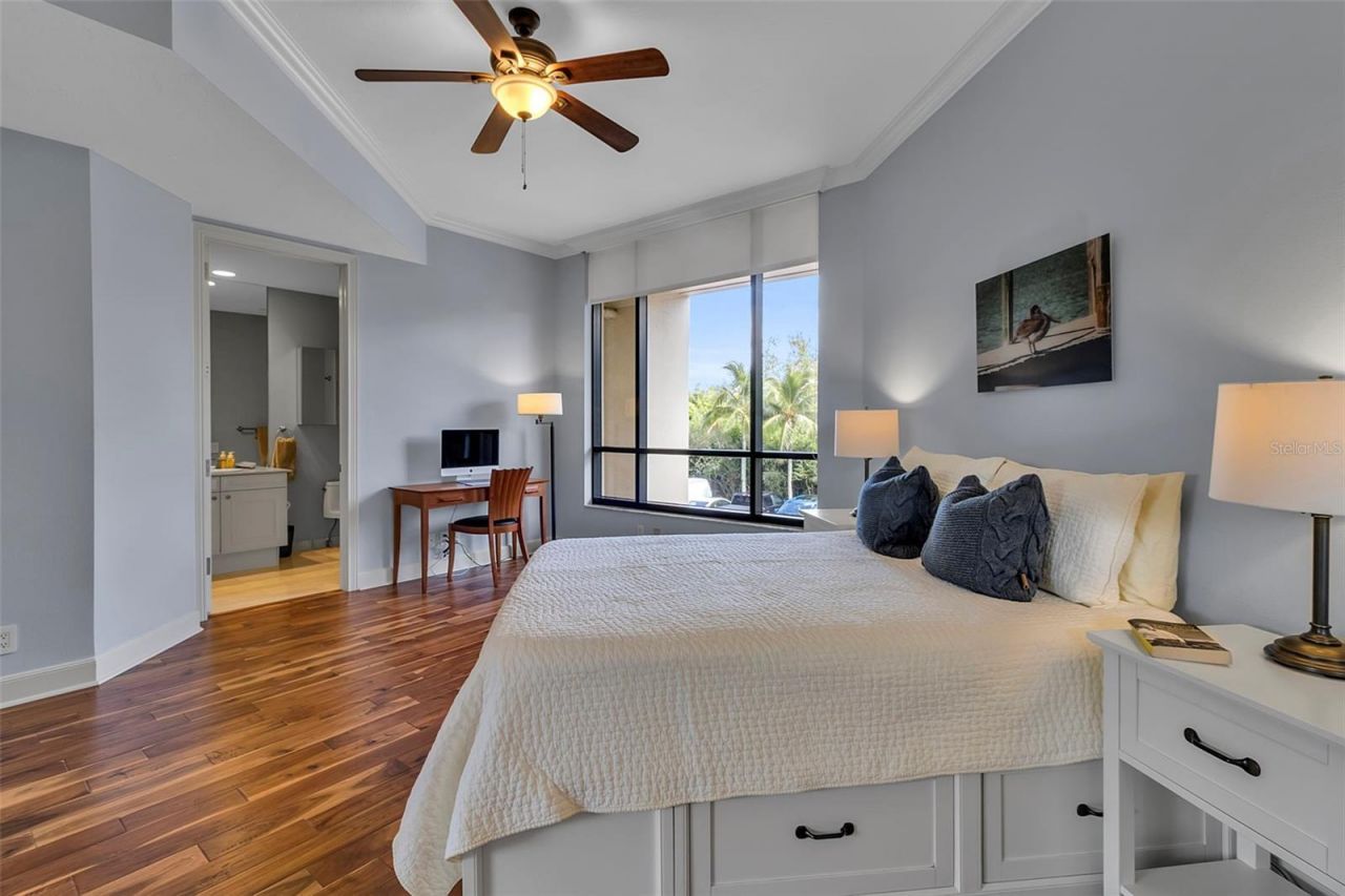 1241 Gulf Of Mexico Drive, Unit 109, Longboat Key, FL 34228 Photo