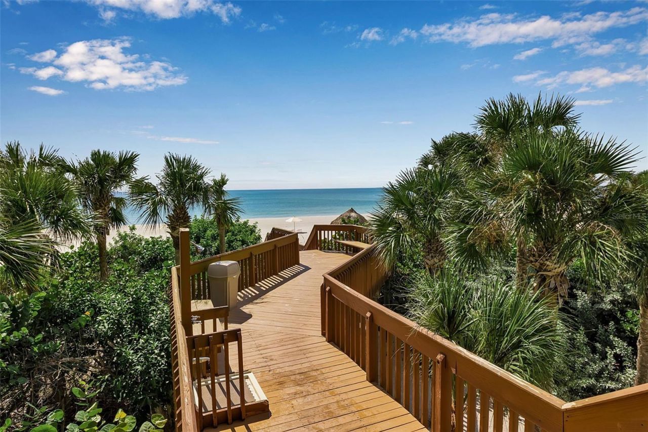 1241 Gulf Of Mexico Drive, Unit 109, Longboat Key, FL 34228 Photo