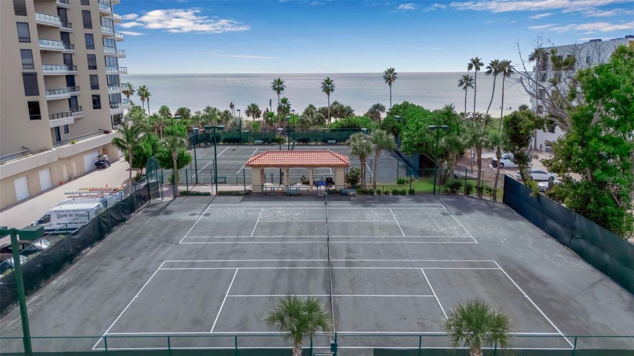 1241 Gulf Of Mexico Drive, Unit 109, Longboat Key, FL 34228 Photo