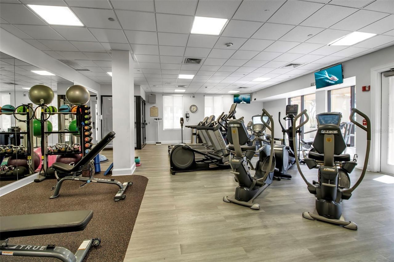 1241 Gulf Of Mexico Drive, Unit 109, Longboat Key, FL 34228 Photo